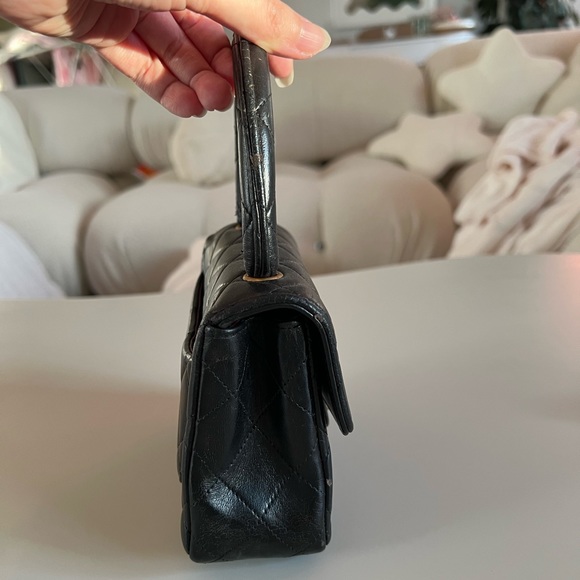 ❌SOLD❌Vintage Chanel Mini Kelly Top Handle Bag - Picture 3 of 15